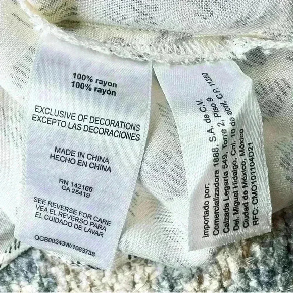 Peek | Girls Cream and Black Ruffle Blouse | Size Small (6/7) - Picture 9 of 10